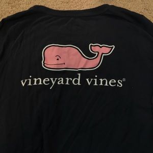 Vineyard vines long sleeve t-shirt.